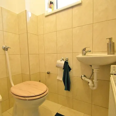 Huba Apartman 2. * Hajdúszoboszló