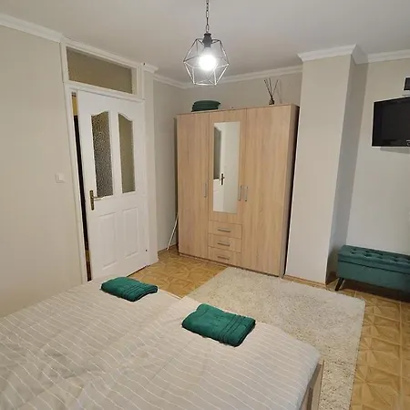 Huba Apartman 2.